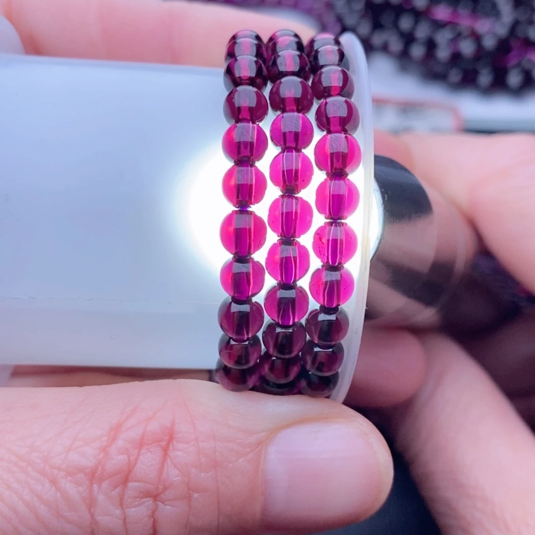 石榴石手链未镶嵌