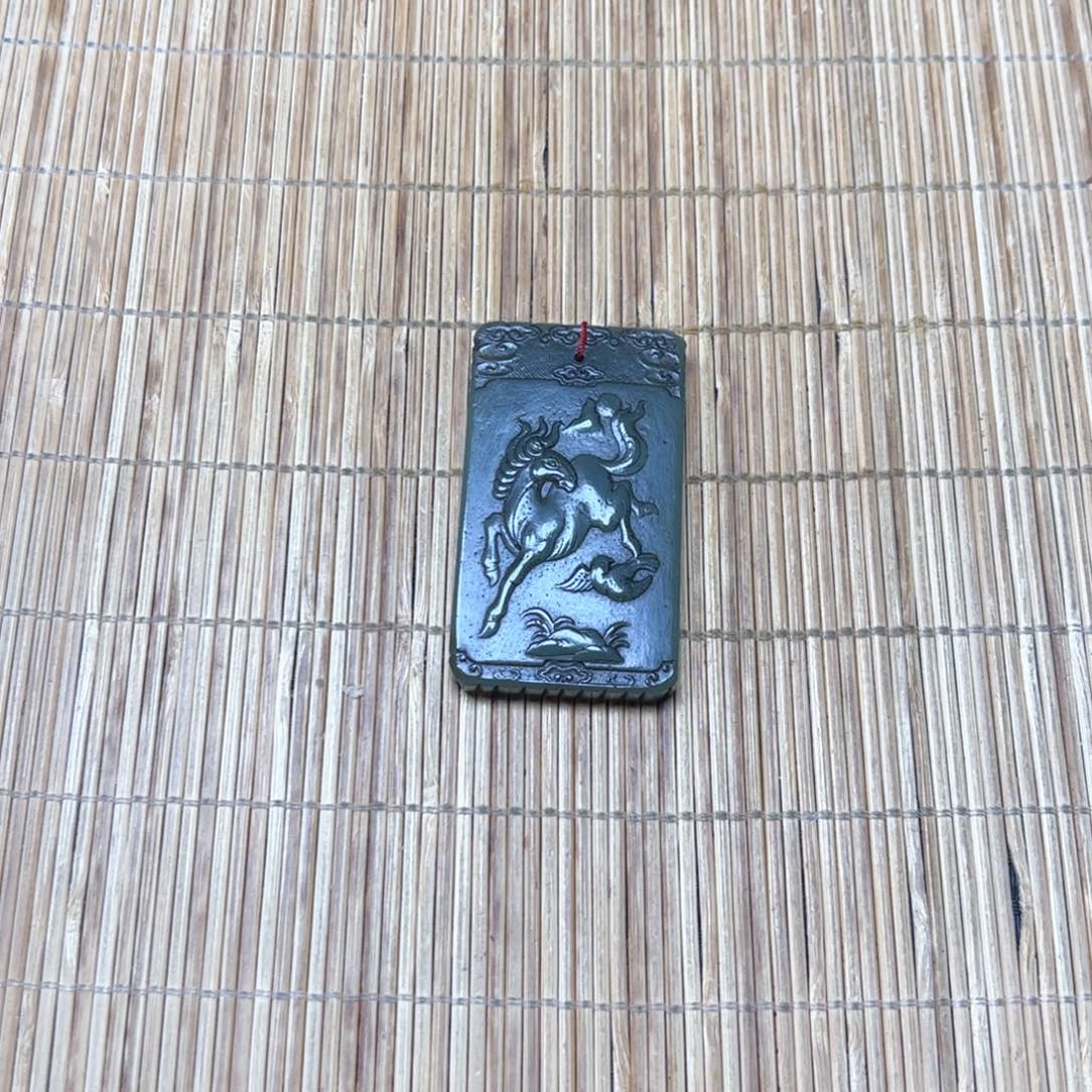 未镶嵌和田玉挂件