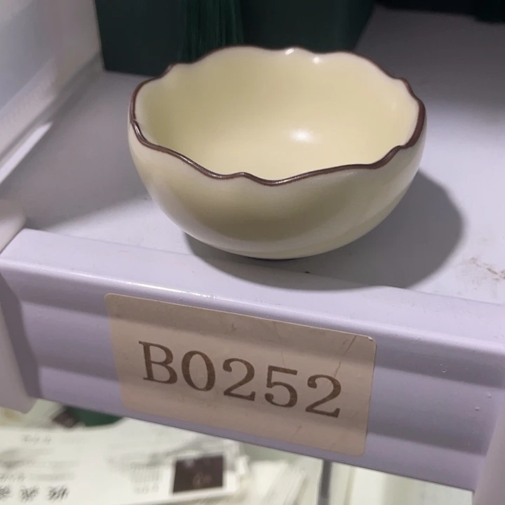 福利待遇多多哦哦哦