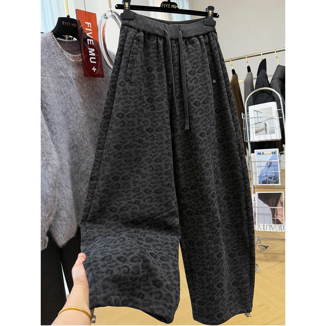 盼可欣240斤大码复古豹纹松紧腰休闲裤女冬季新款加绒加厚弯刀裤