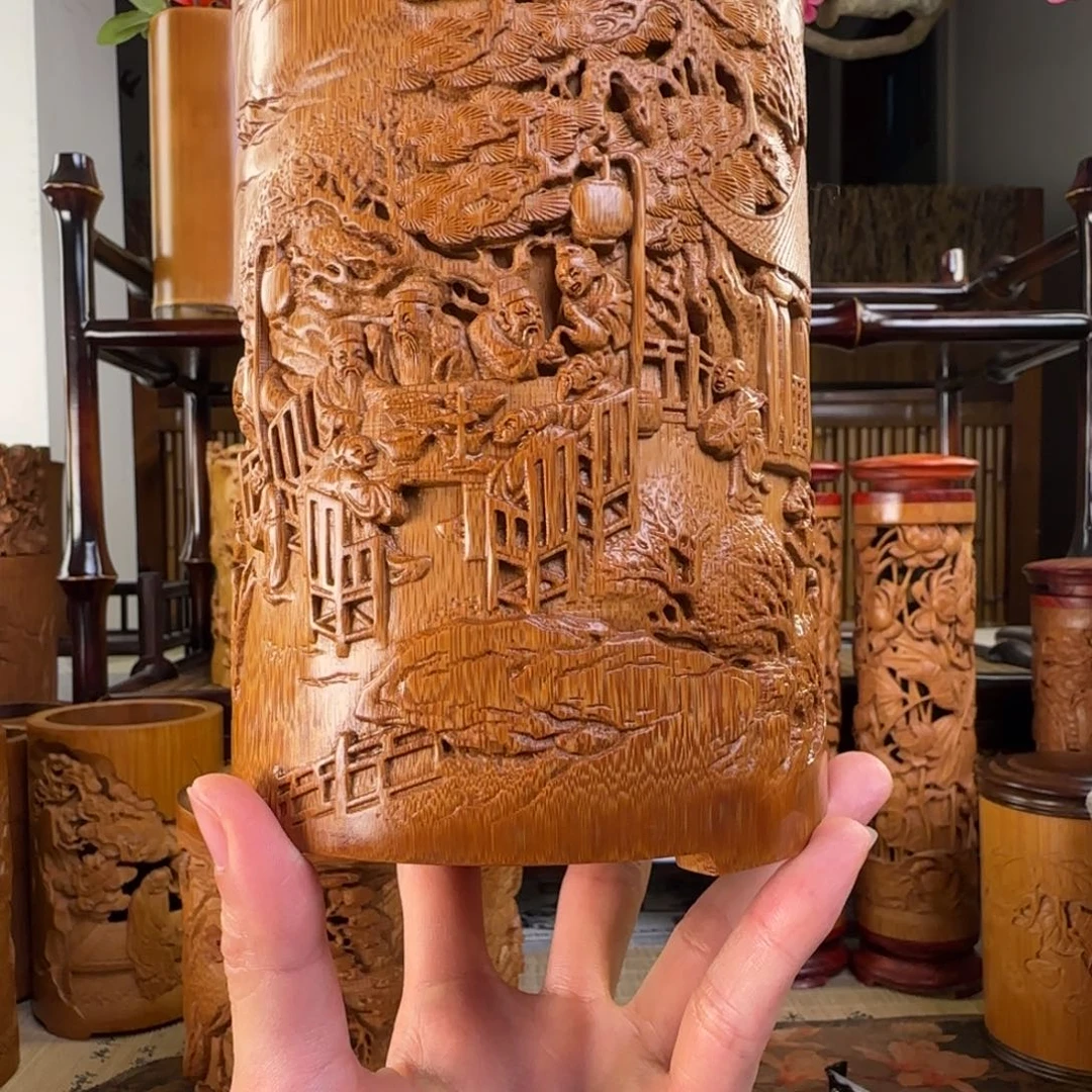 竹夜宴图笔筒，老料子