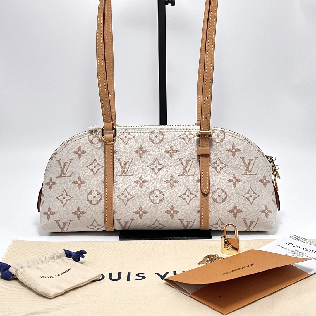 95新 LouisVuitton/路易威登 沙丘Squire East West贝壳包 23890