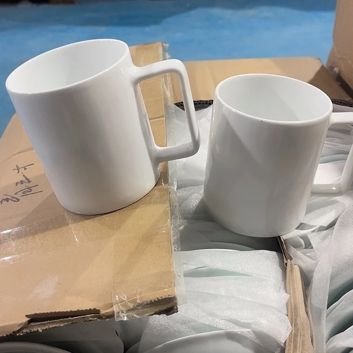 瓷片高白泥马克杯两个，包邮，容量350