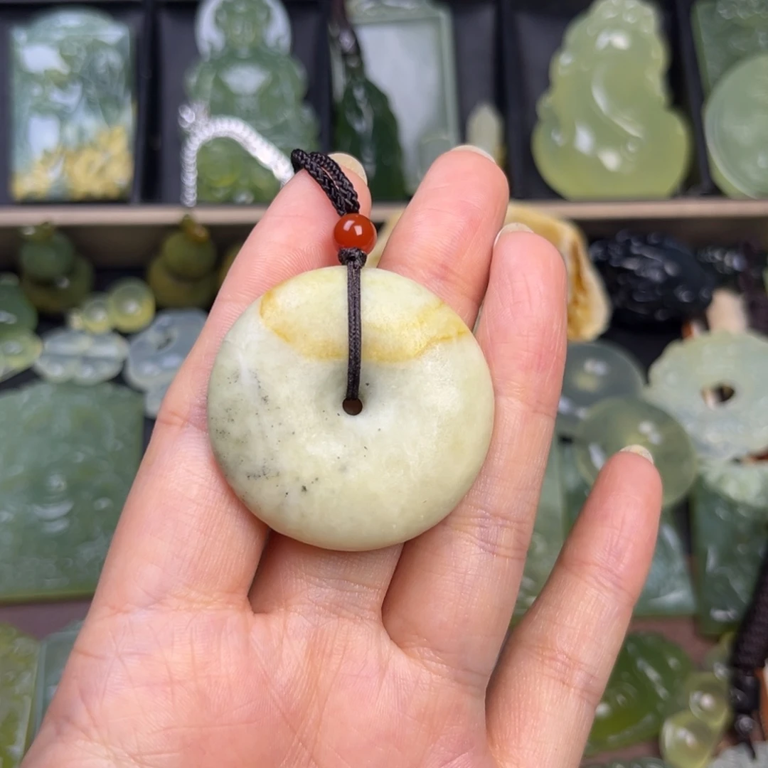 蛇纹石玉未镶嵌吊坠(赠链)