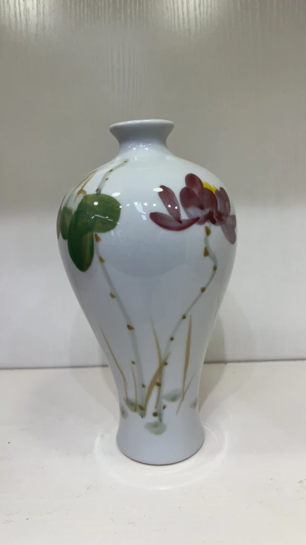 景德镇高温陶瓷摆件花瓶 手绘花瓶