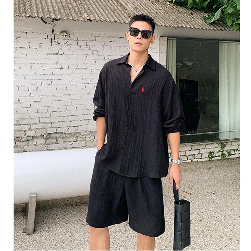 老钱风轻奢亚麻套装男生人夫感穿搭高级感小马刺绣衬衫短裤两件套
