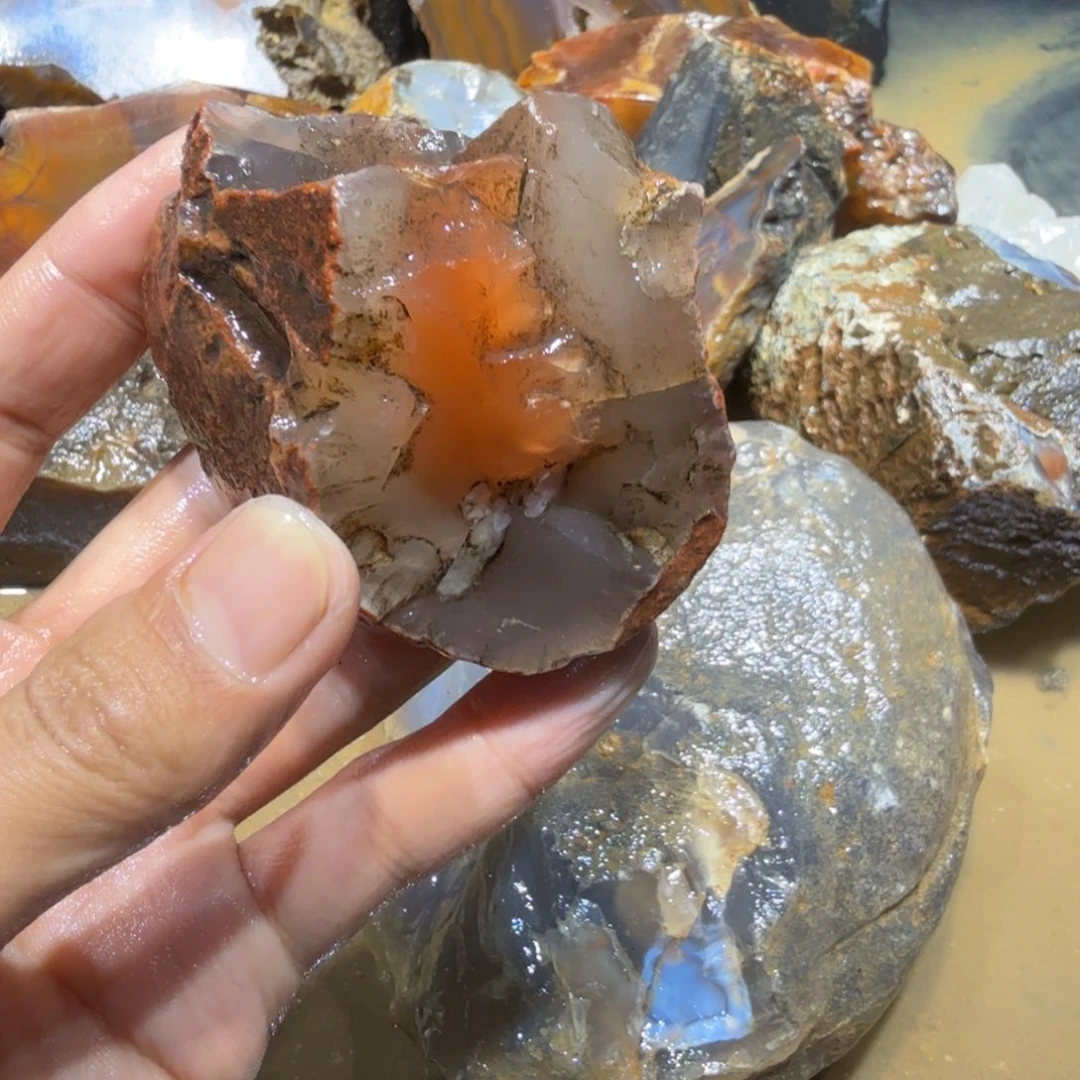 未镶嵌玛瑙/玉髓珠宝半成品