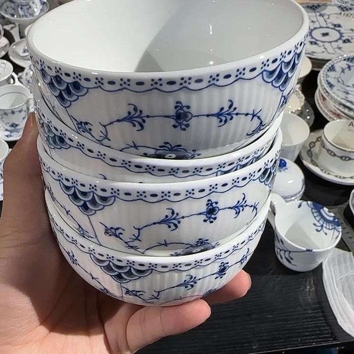 四个米饭碗米饭碗