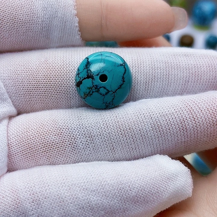 绿松石未镶嵌饰品