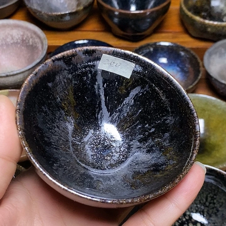 茶盏9.4健健康康快快乐乐