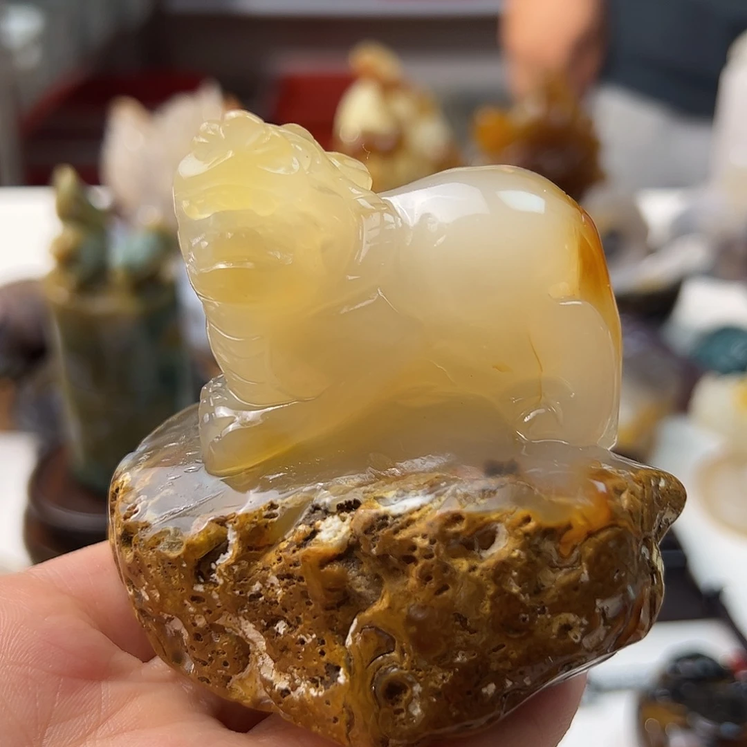 玛瑙/玉髓颈饰未镶嵌