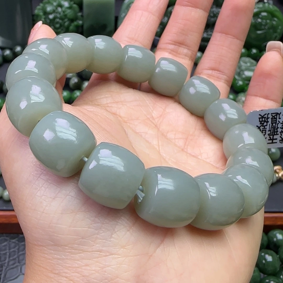 和田玉未镶嵌珠宝奇石