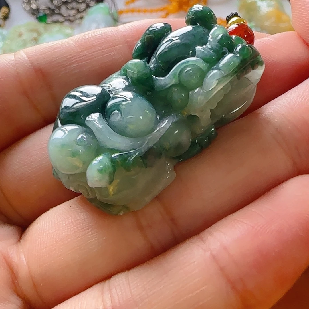 翡翠未镶嵌手镯翡翠99