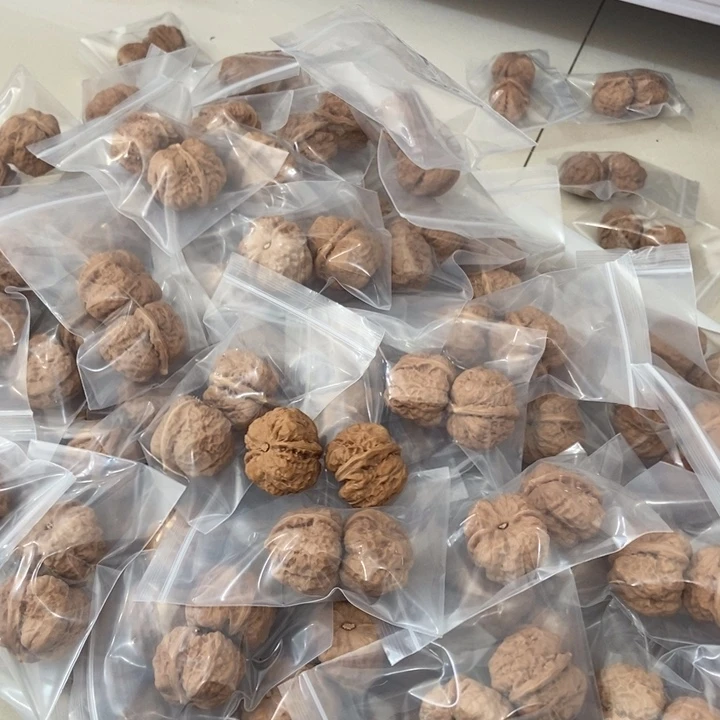 吊坠文玩核桃蛤蟆瑕疵