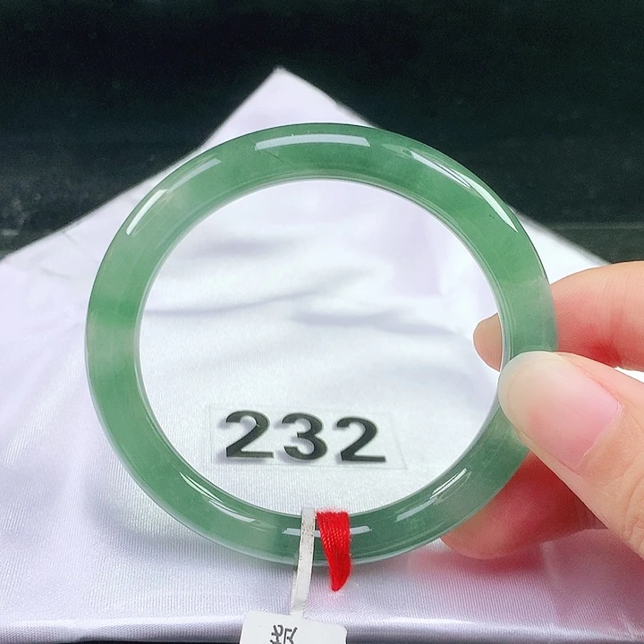 未镶嵌手镯翡翠翡翠手镯