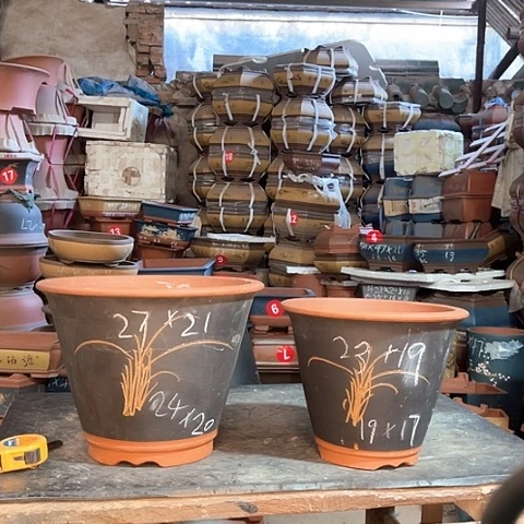 紫砂花盆斗盆一个