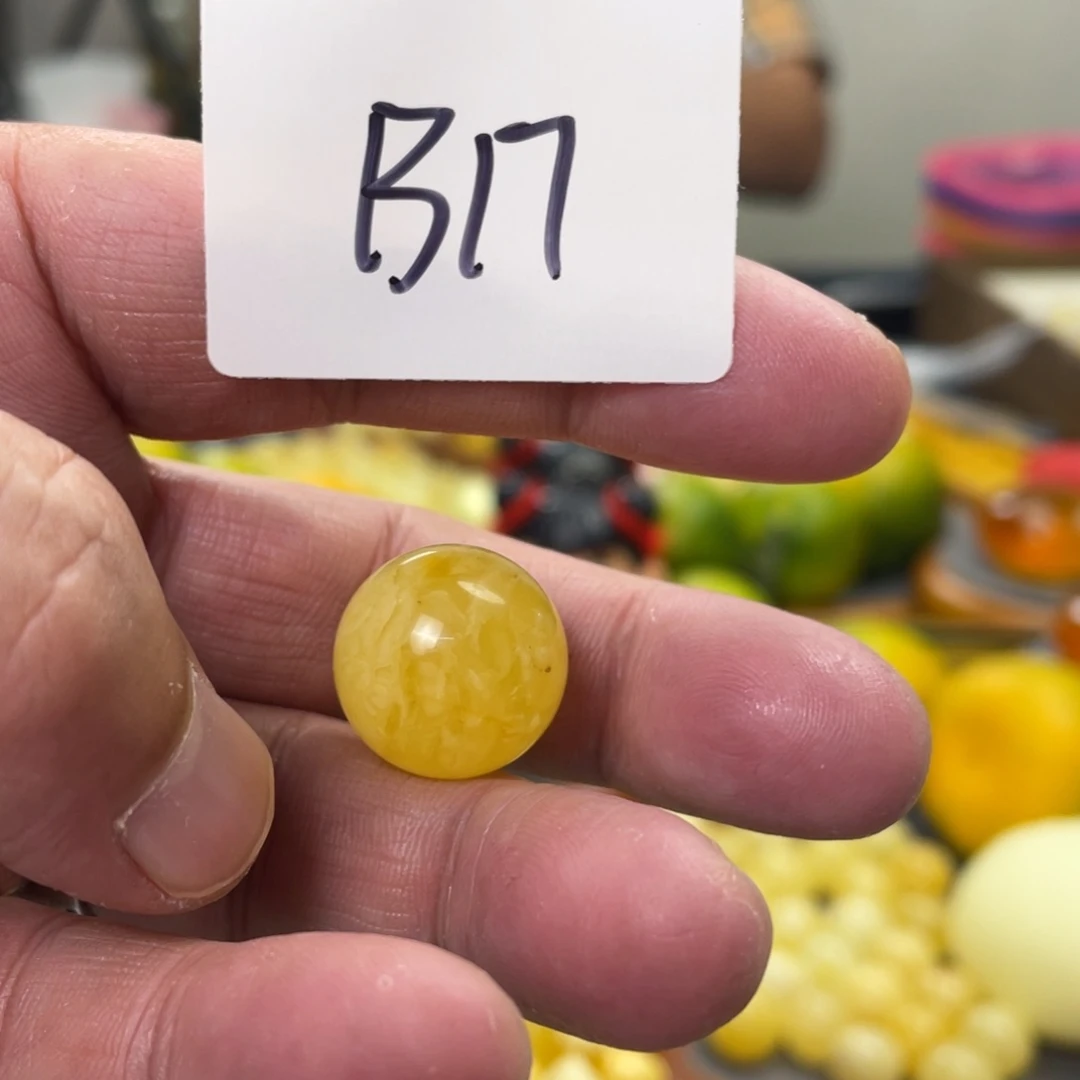 手链琥珀未镶嵌多样性发，发其中一件