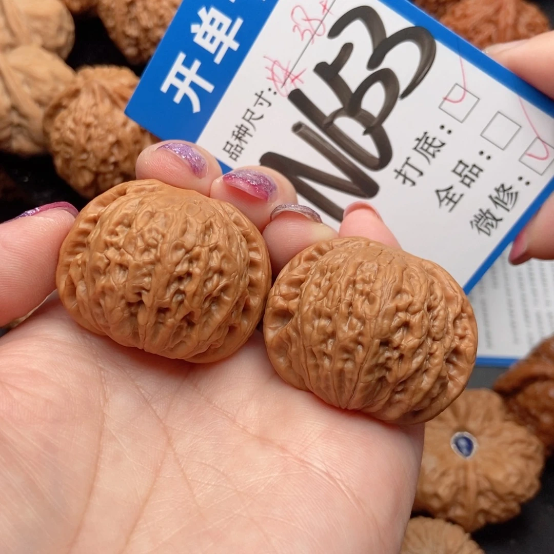 桃核吊坠核桃铁锤妹妹