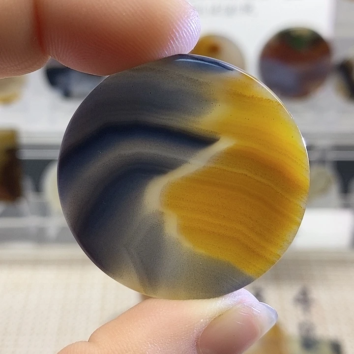 未镶嵌颈饰玛瑙/玉髓