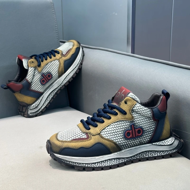 DMXUXM『设计风』轻松搭配~匠心制作~新款厚底休闲运动耐磨老爹鞋男
