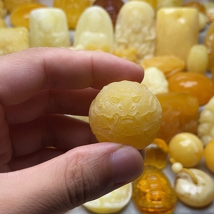 琥珀颈饰未镶嵌琥珀蜜蜡吊坠