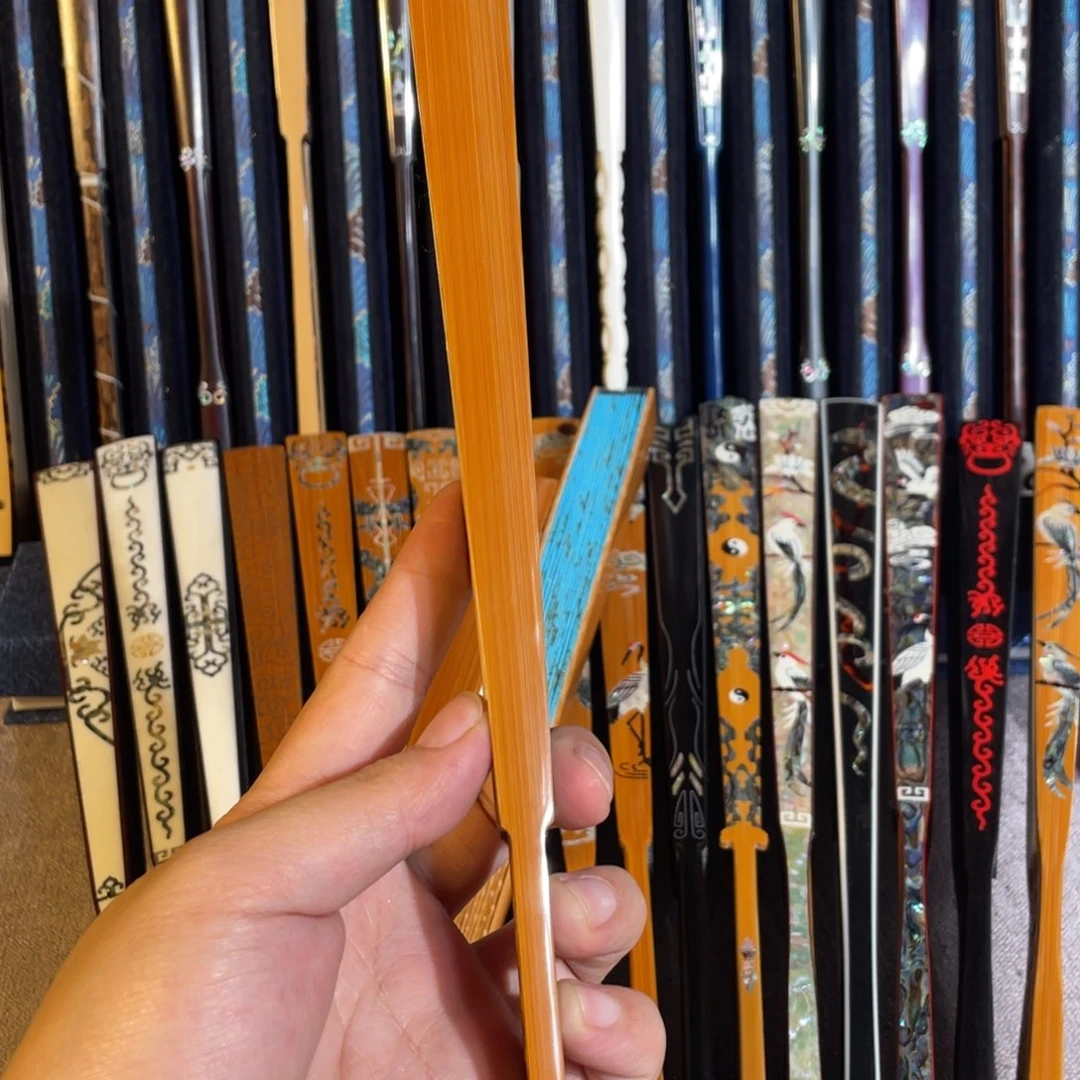 网***了扇子手工制作工艺精湛