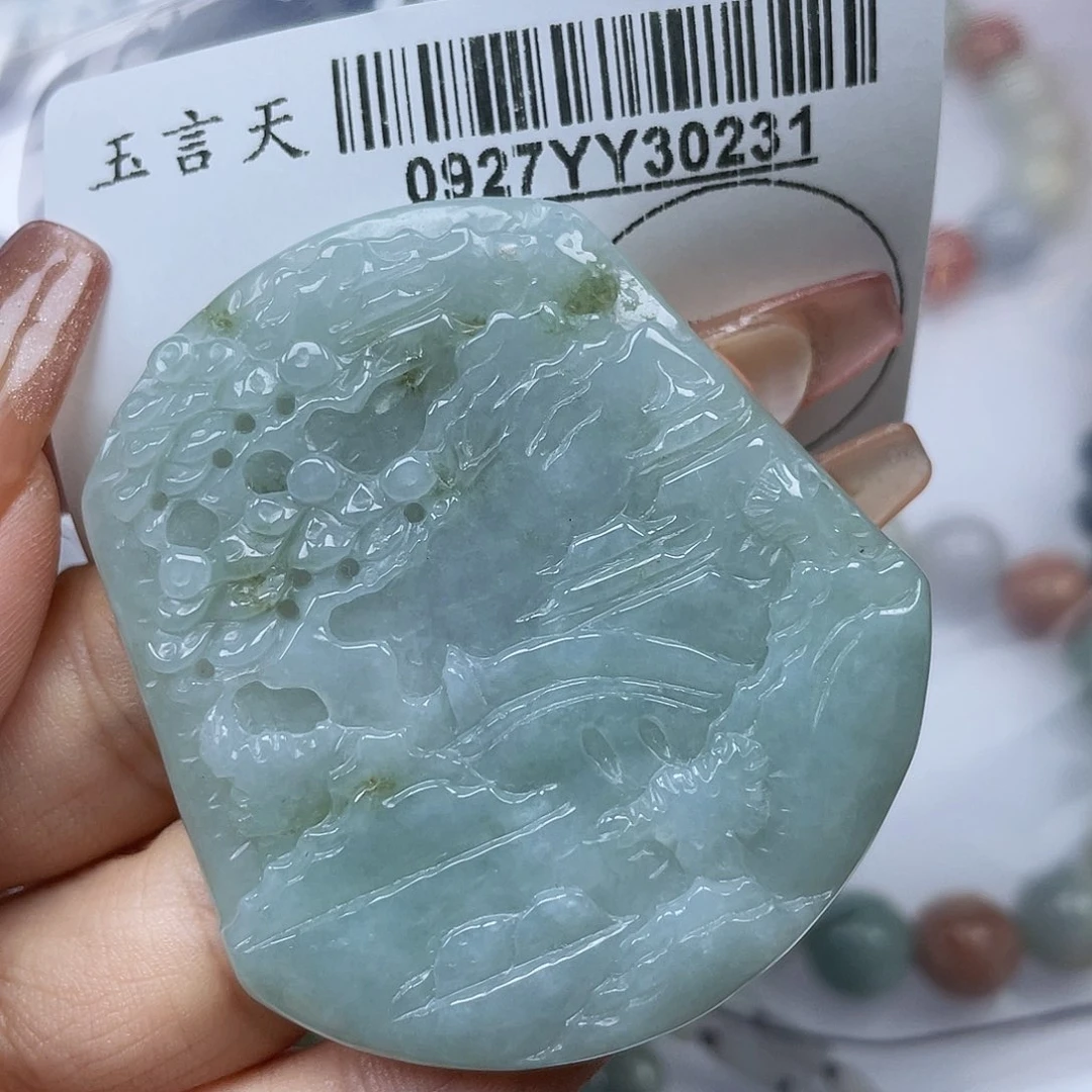 吊坠(不含链)未镶嵌翡翠