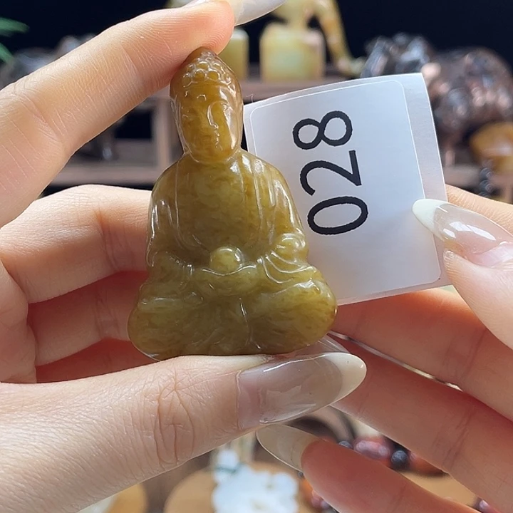 和田玉（糖玉）未镶嵌挂件