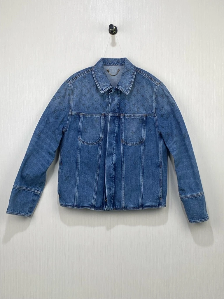 99新 LouisVuitton/路易威登 男/48/渐变满印牛仔/25800/SN4602