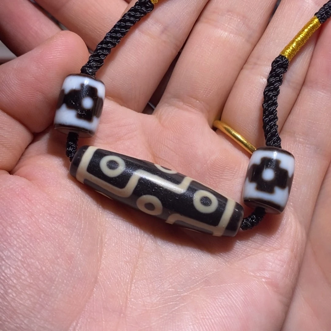 一****玛瑙/玉髓颈饰未镶嵌