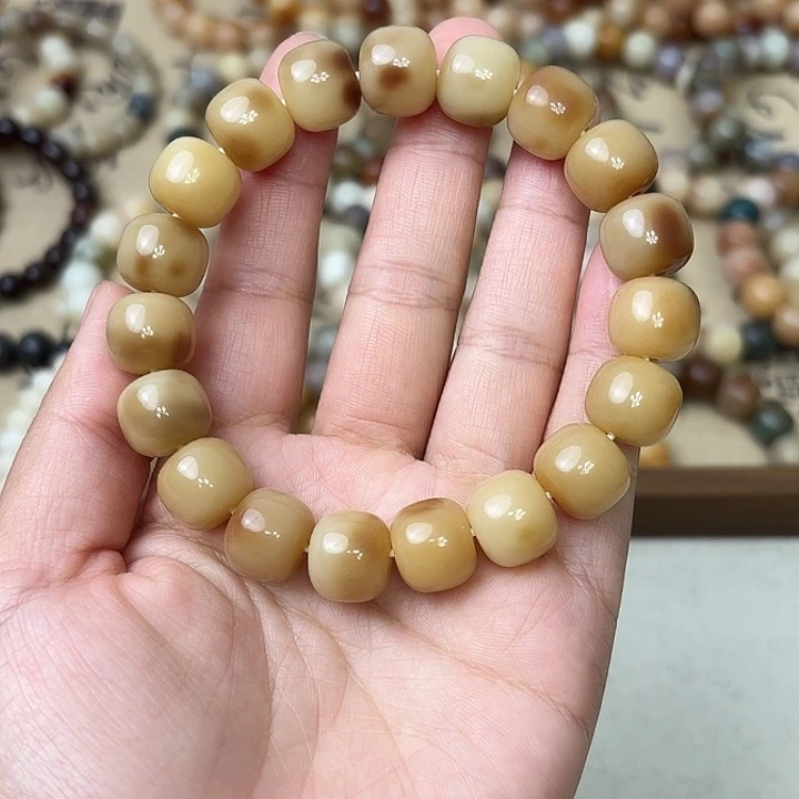 菩提根/象牙果手串卡13花皮桶珠