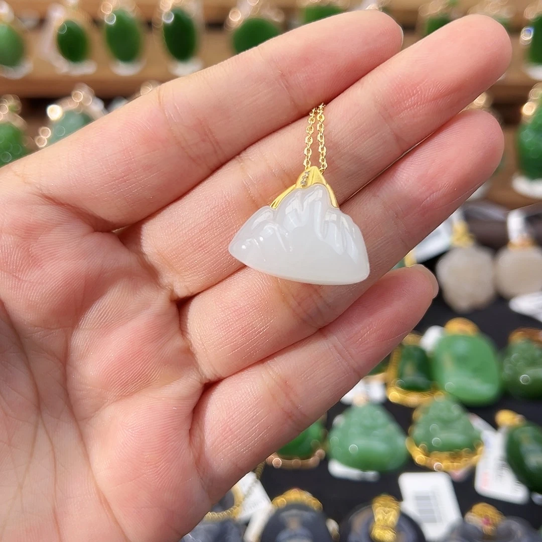 和田玉18K金镶嵌吊坠(不含链)