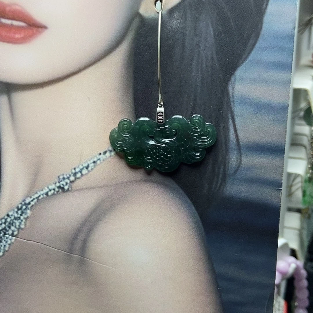 翡翠银S925镶嵌耳饰品质珠宝