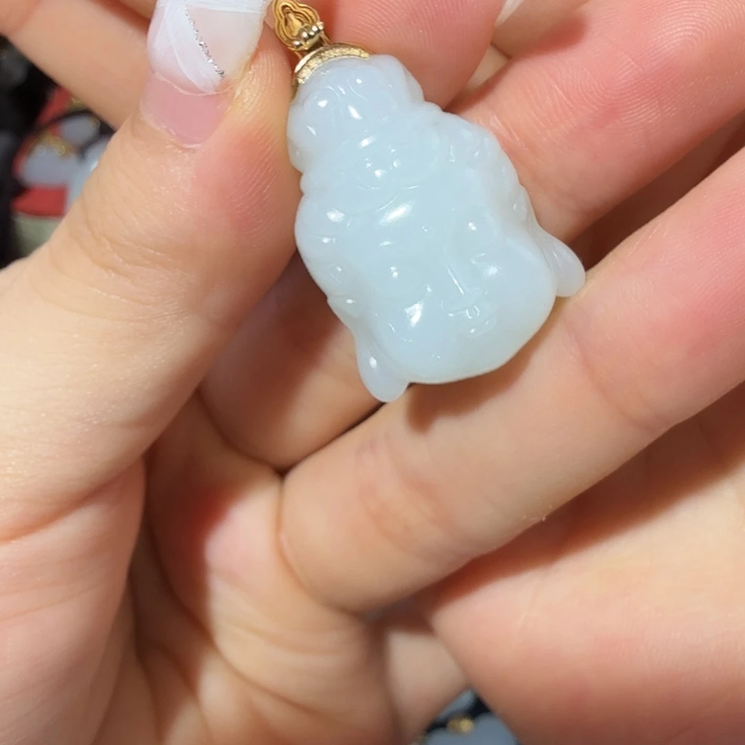 和田玉18K金镶嵌颈饰