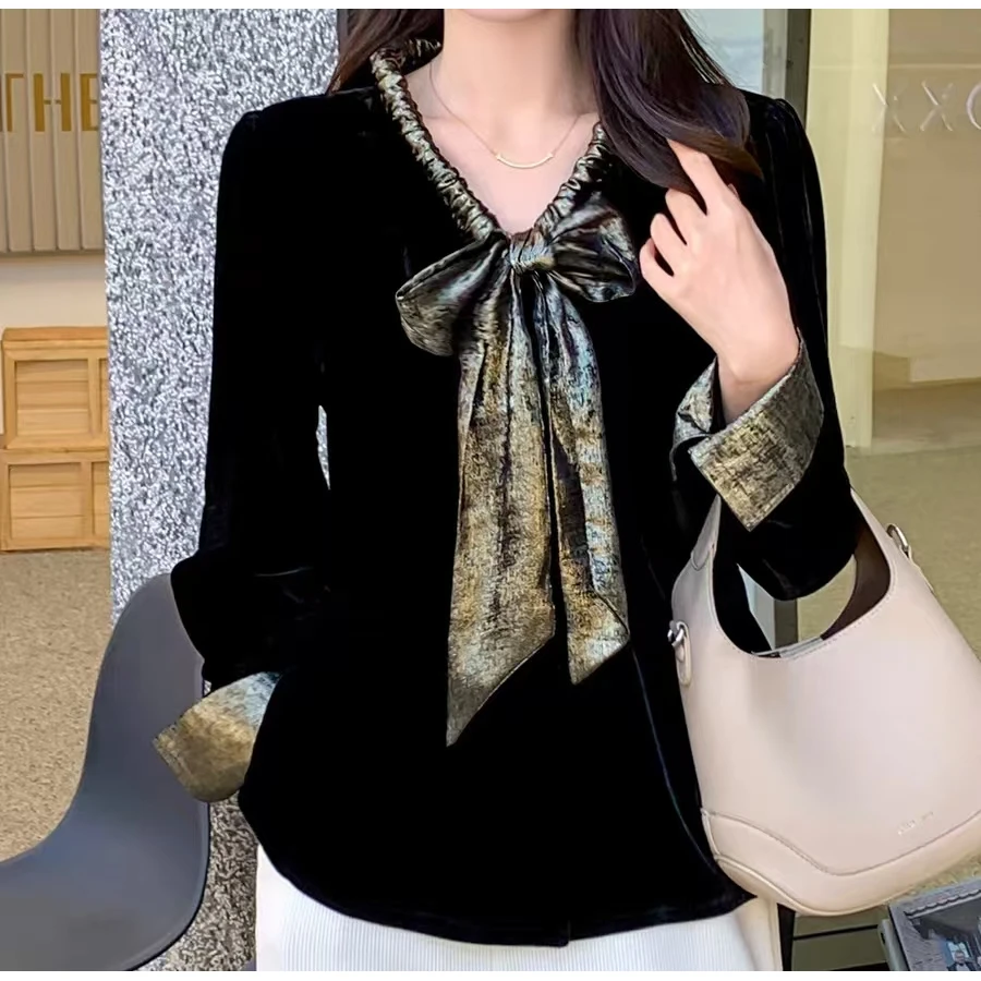高级感黑金飘带丝绒法式2025春季新款时尚V领蝴蝶结洋气显瘦上衣