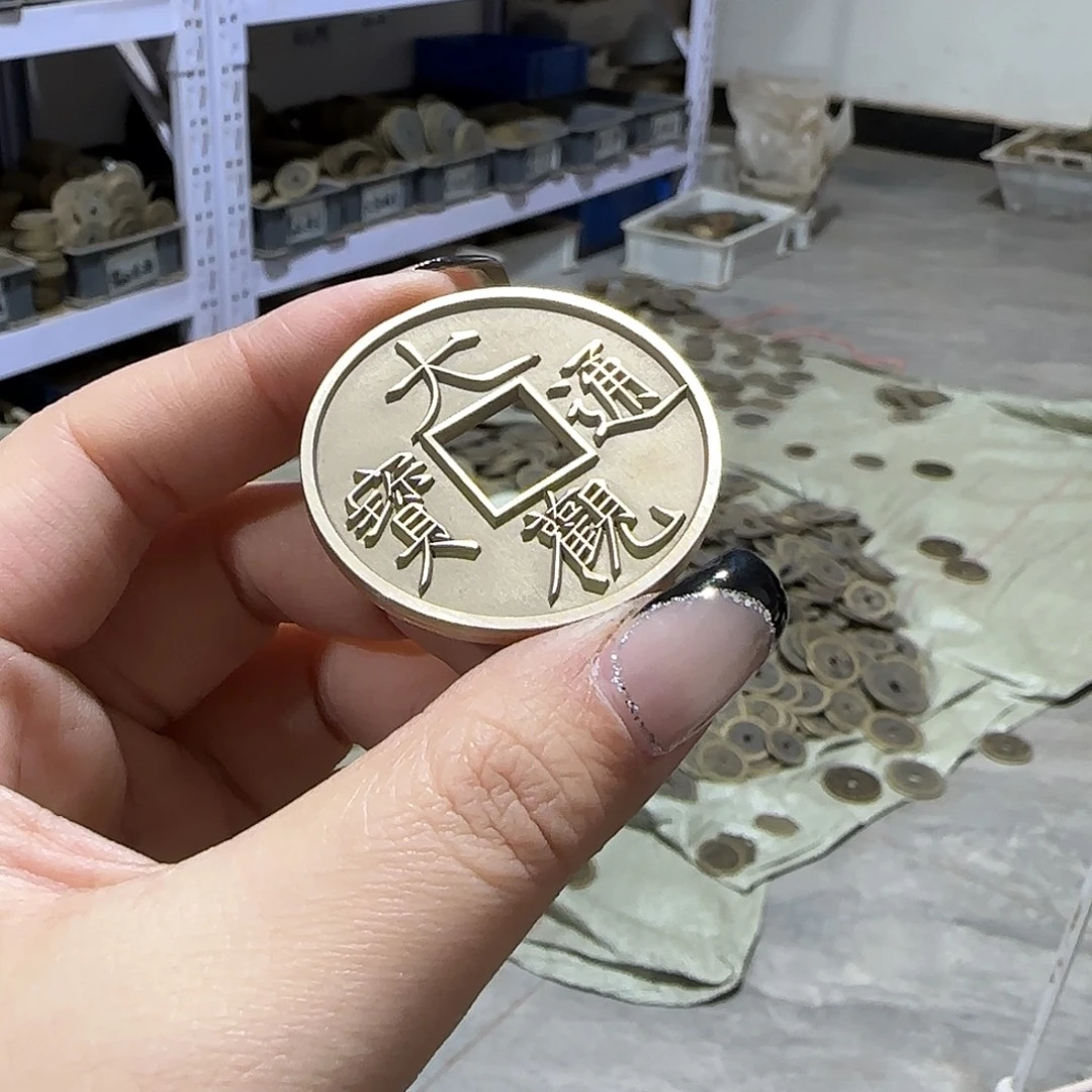 用***5铜现代仿制工艺品