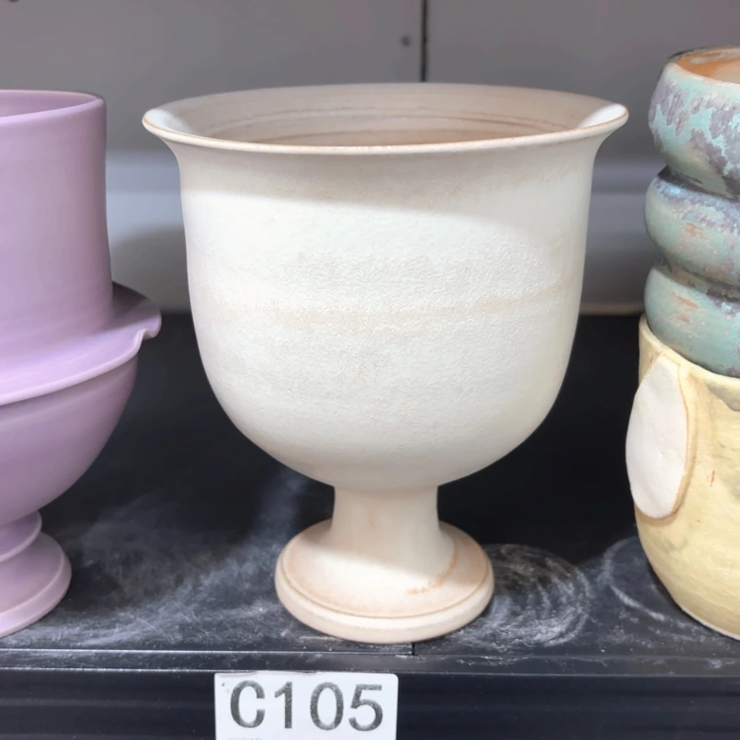 瓶嘉*已经打孔口径高度左右