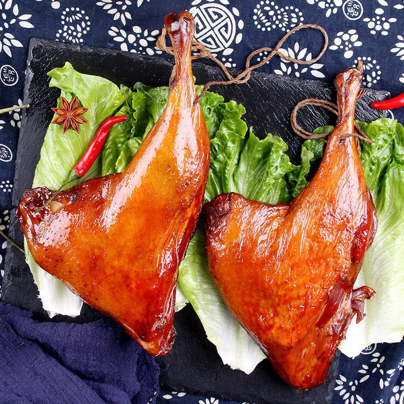 胖妈柏丫烟熏腊鸭腿