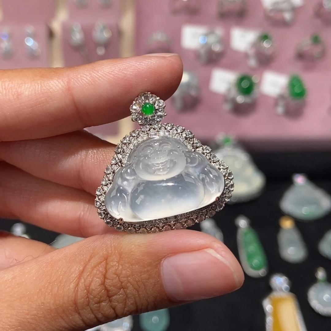 翡翠18K金镶嵌颈饰纯天然缅甸翡翠A货佛公