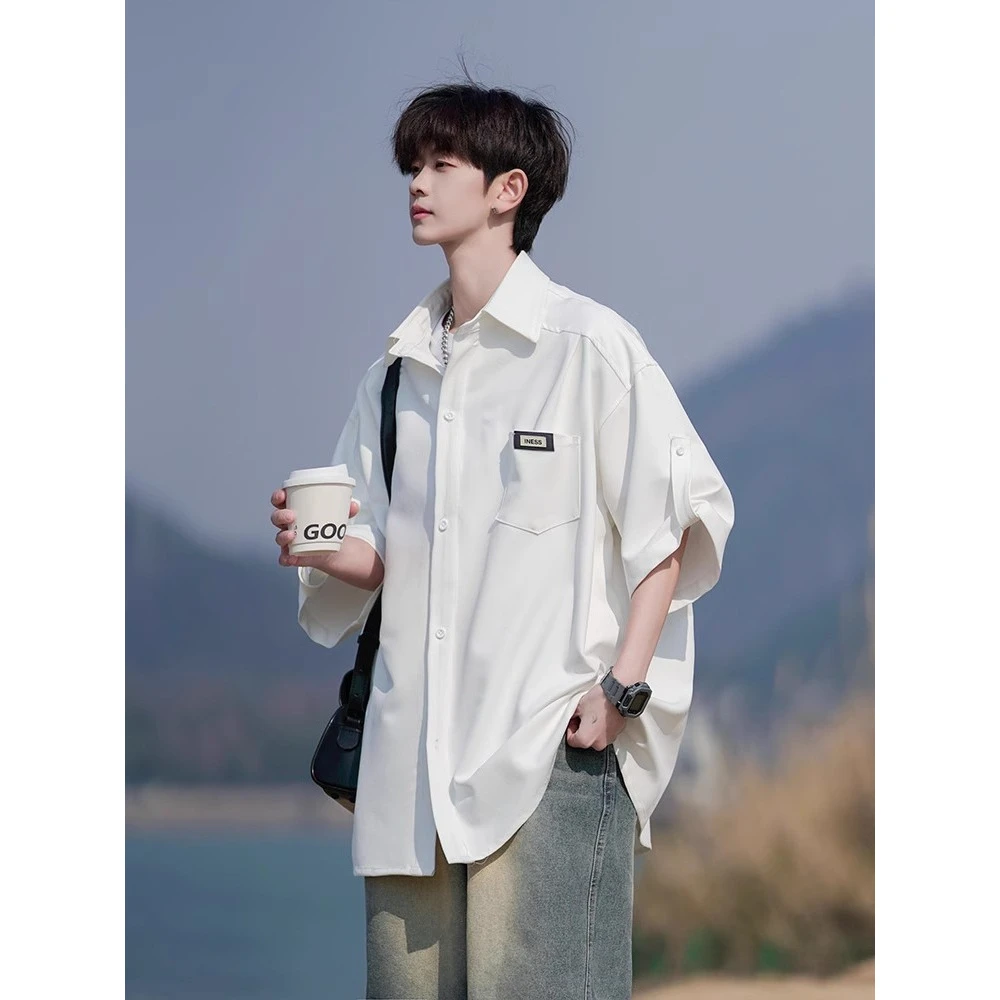 白色冰丝短袖衬衫男夏季2025新款高级感痞帅衬衣潮牌宽松凉感外套