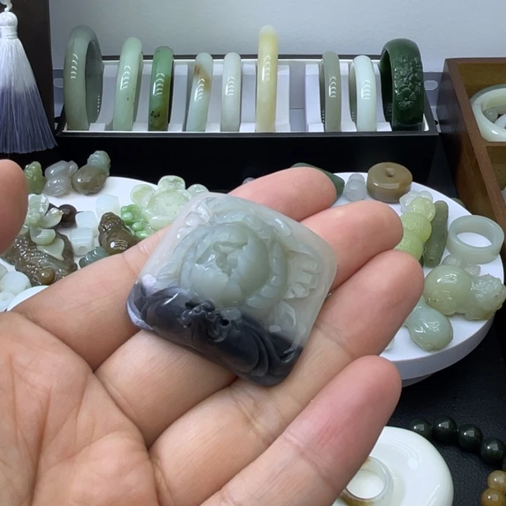 和田玉（青玉）未镶嵌吊坠(不含链)