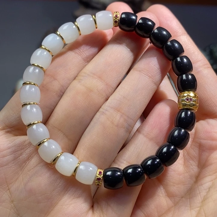 和田玉未镶嵌手串