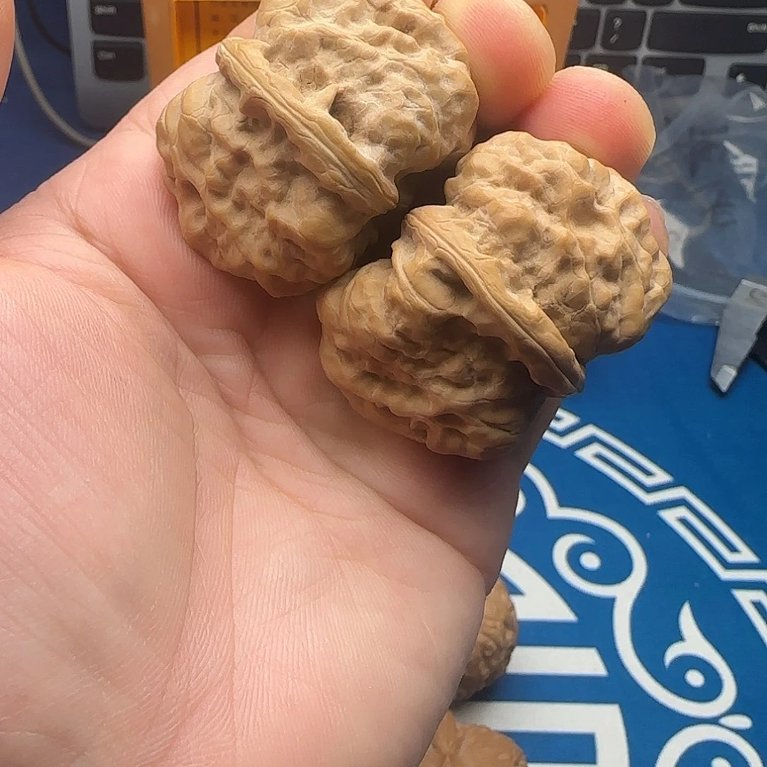 文玩核桃吊坠文玩核桃蛤蟆头1