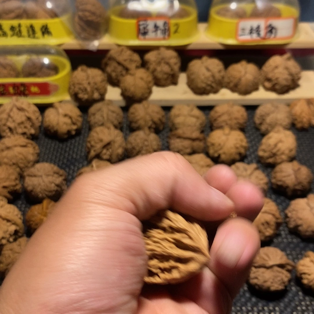 文玩核桃吊坠添*饭异形