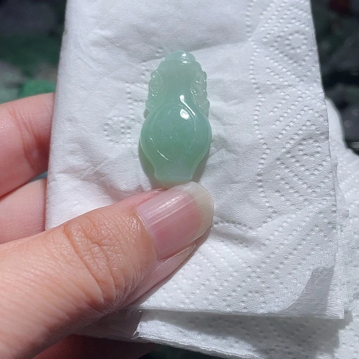 颈饰未镶嵌翡翠天