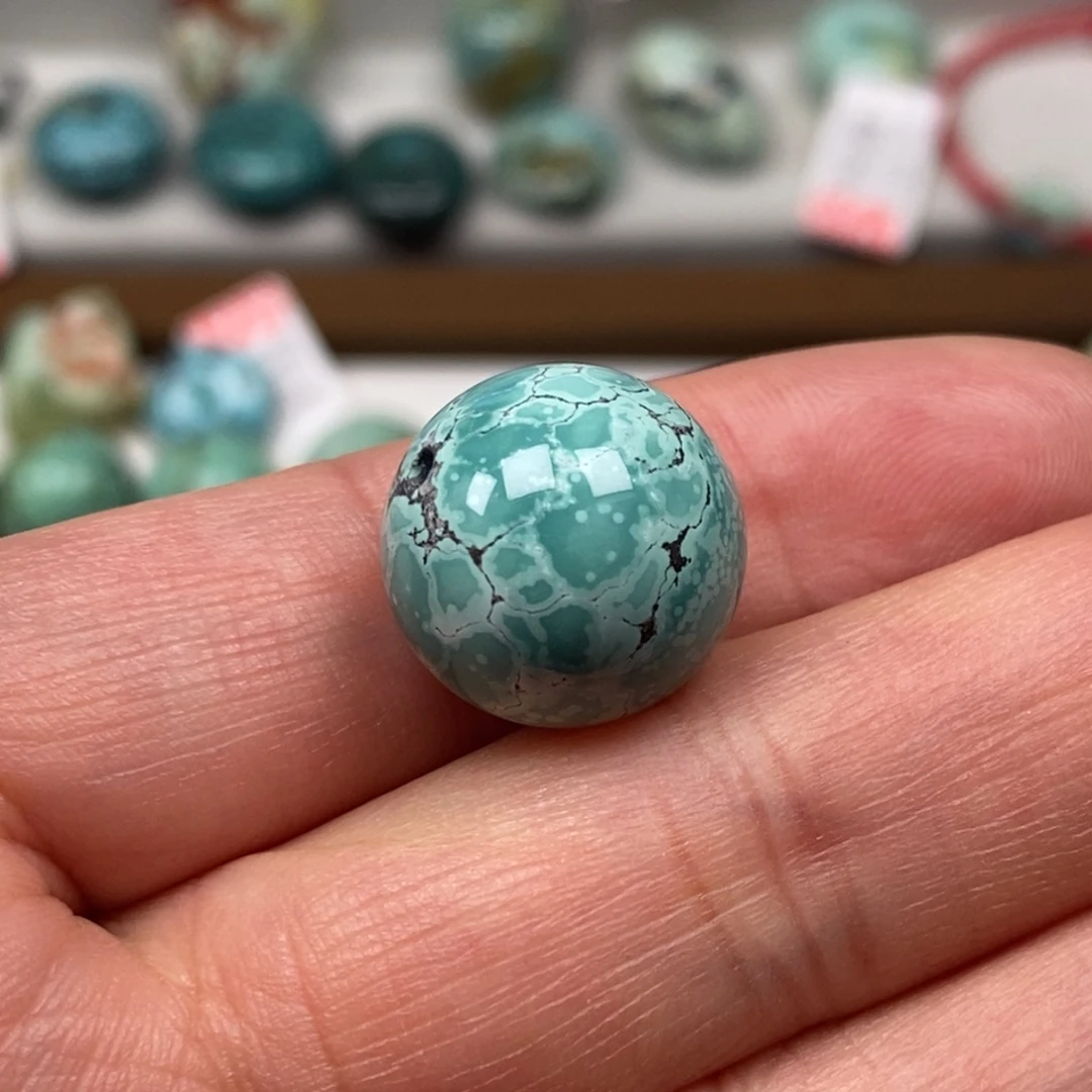 麦***5绿松石未镶嵌珠宝奇石