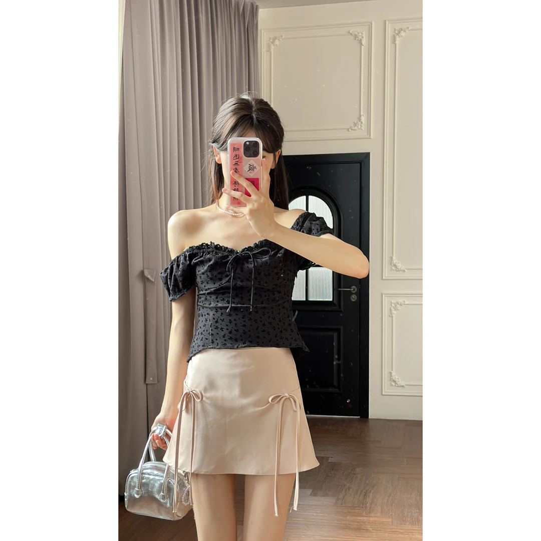 小小仟俏皮蝴蝶结复古短裙裤儿女新春夏低腰包臀显瘦A字短裙气质