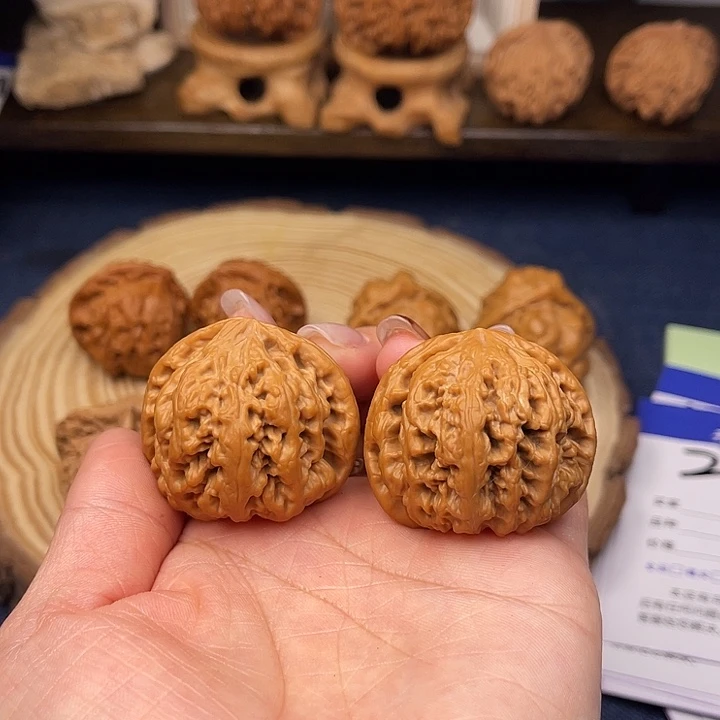 把件文玩核桃大粗筋38