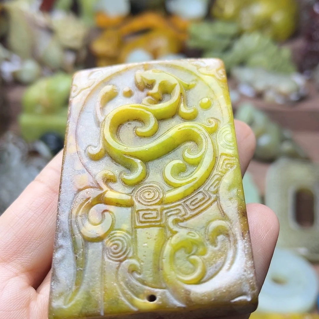白玉菩提吊坠100。。