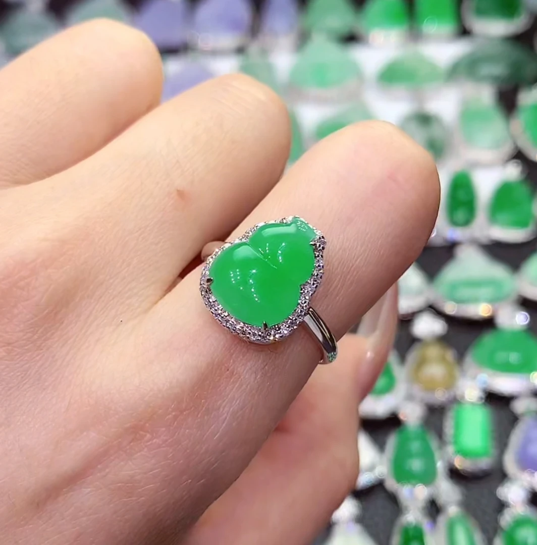 缅甸翡翠葫芦戒指